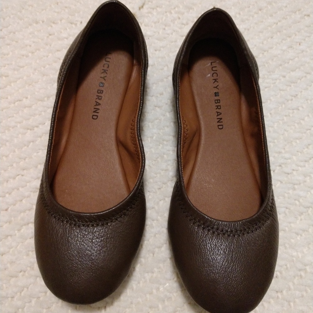 Brown leather Lucky Brand flats